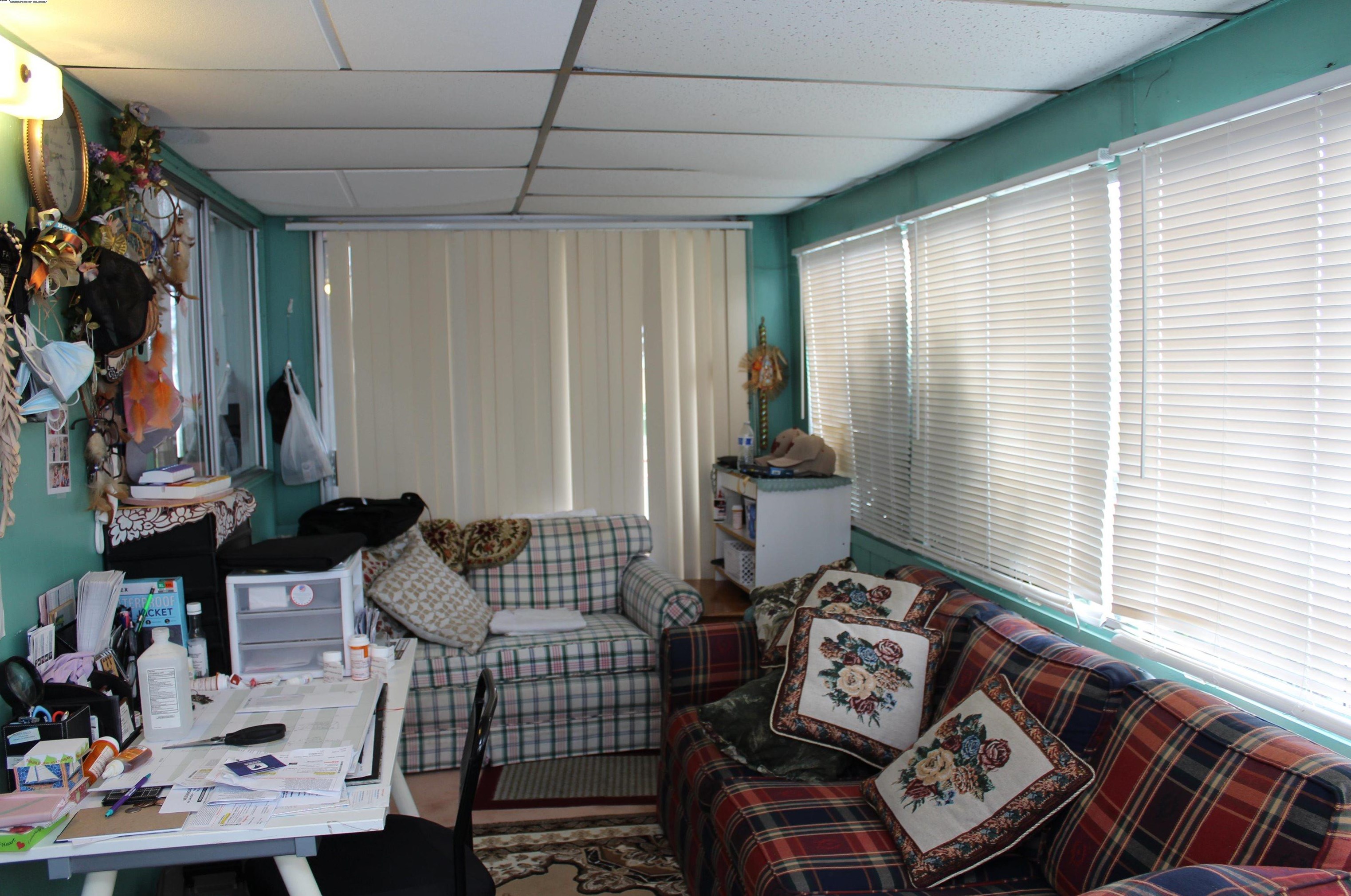 4141 Deep Creek Rd, Fremont CA  94555-2069 exterior