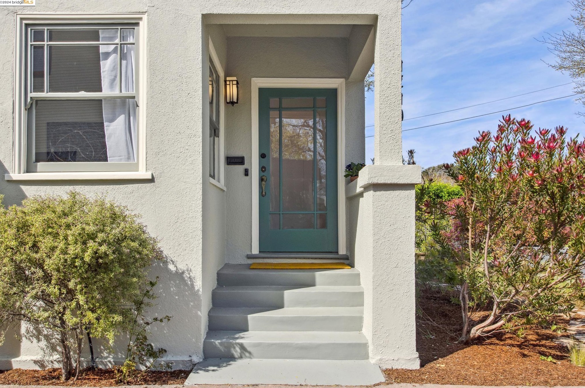 1316 Evelyn Ave, Berkeley, CA 94702-1012