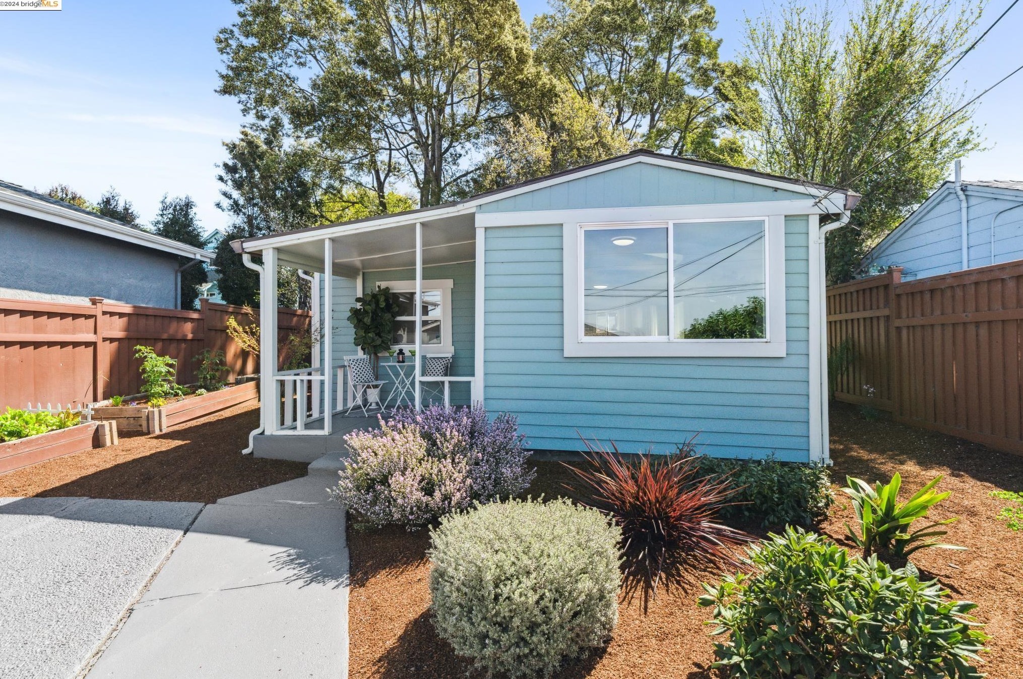 1529 Laurel Ave, Richmond CA  94805-1621 exterior