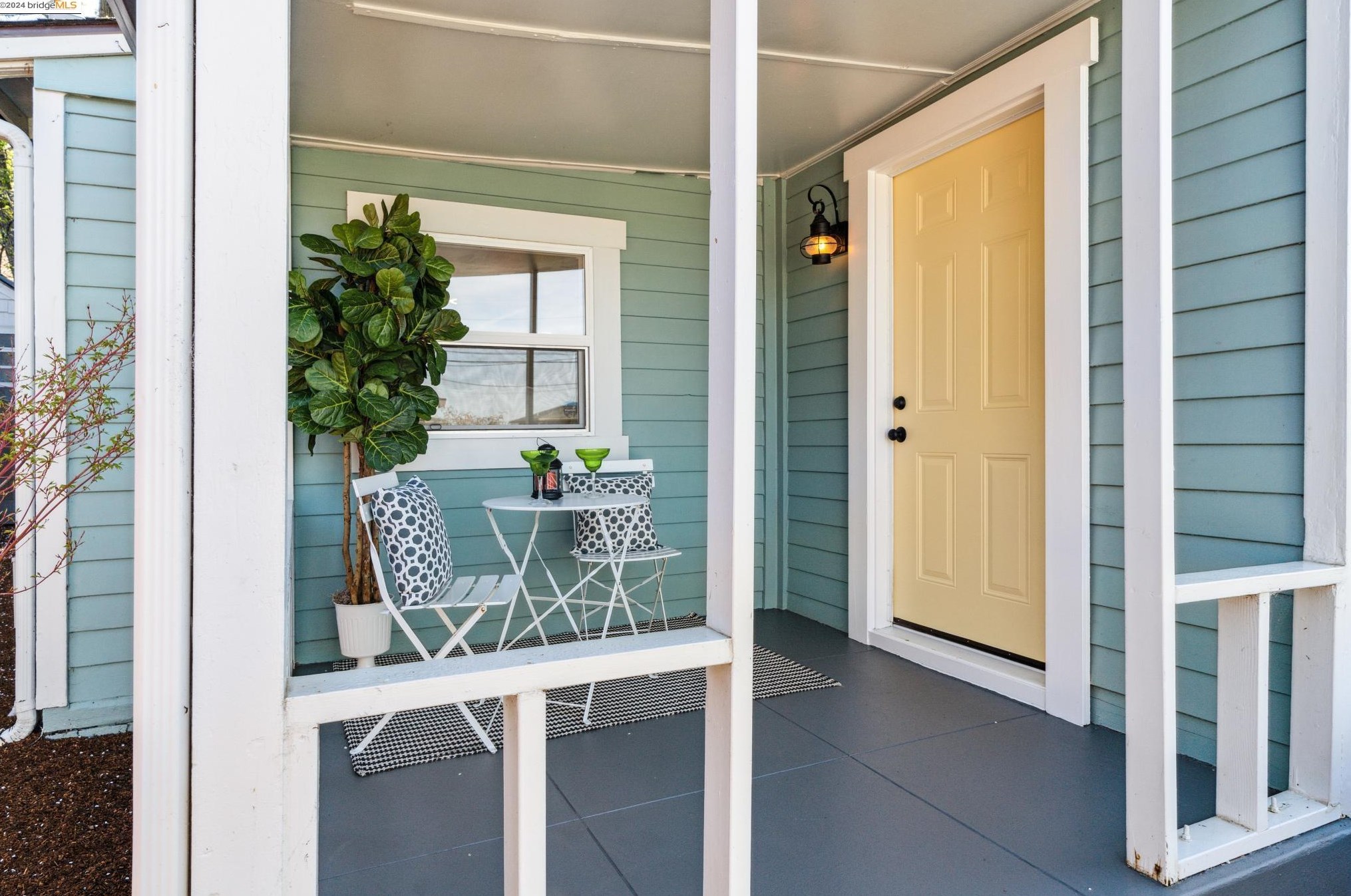 1529 Laurel Ave, Richmond CA  94805-1621 exterior