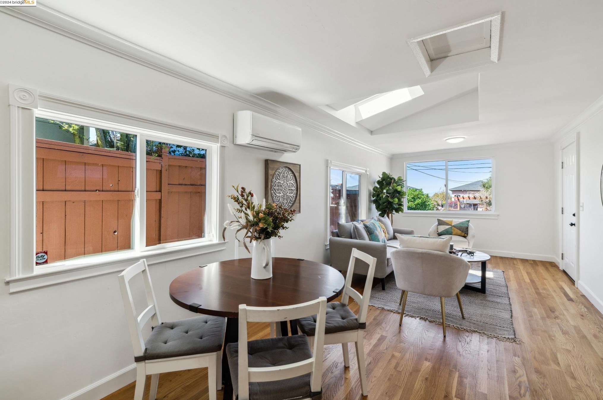 1529 Laurel Ave, Richmond CA  94805-1621 exterior