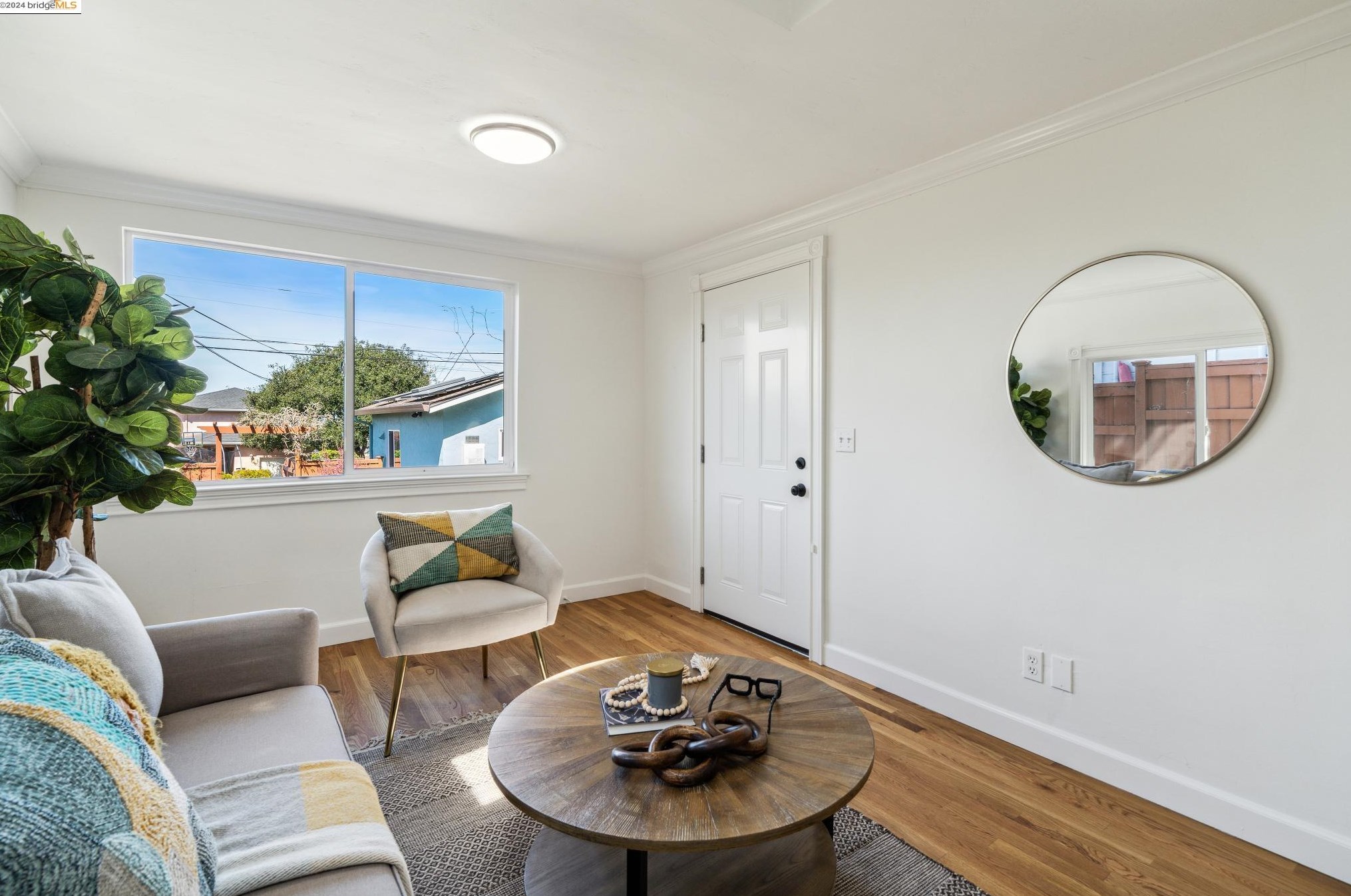 1529 Laurel Ave, Richmond CA  94805-1621 exterior