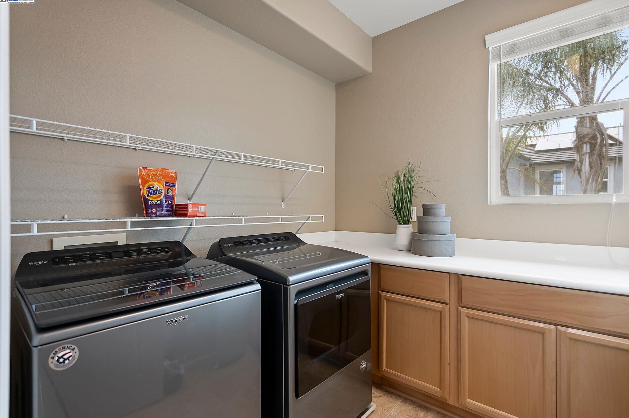 1653 Bedford Ct, Los Angeles CA  94513-5527 exterior