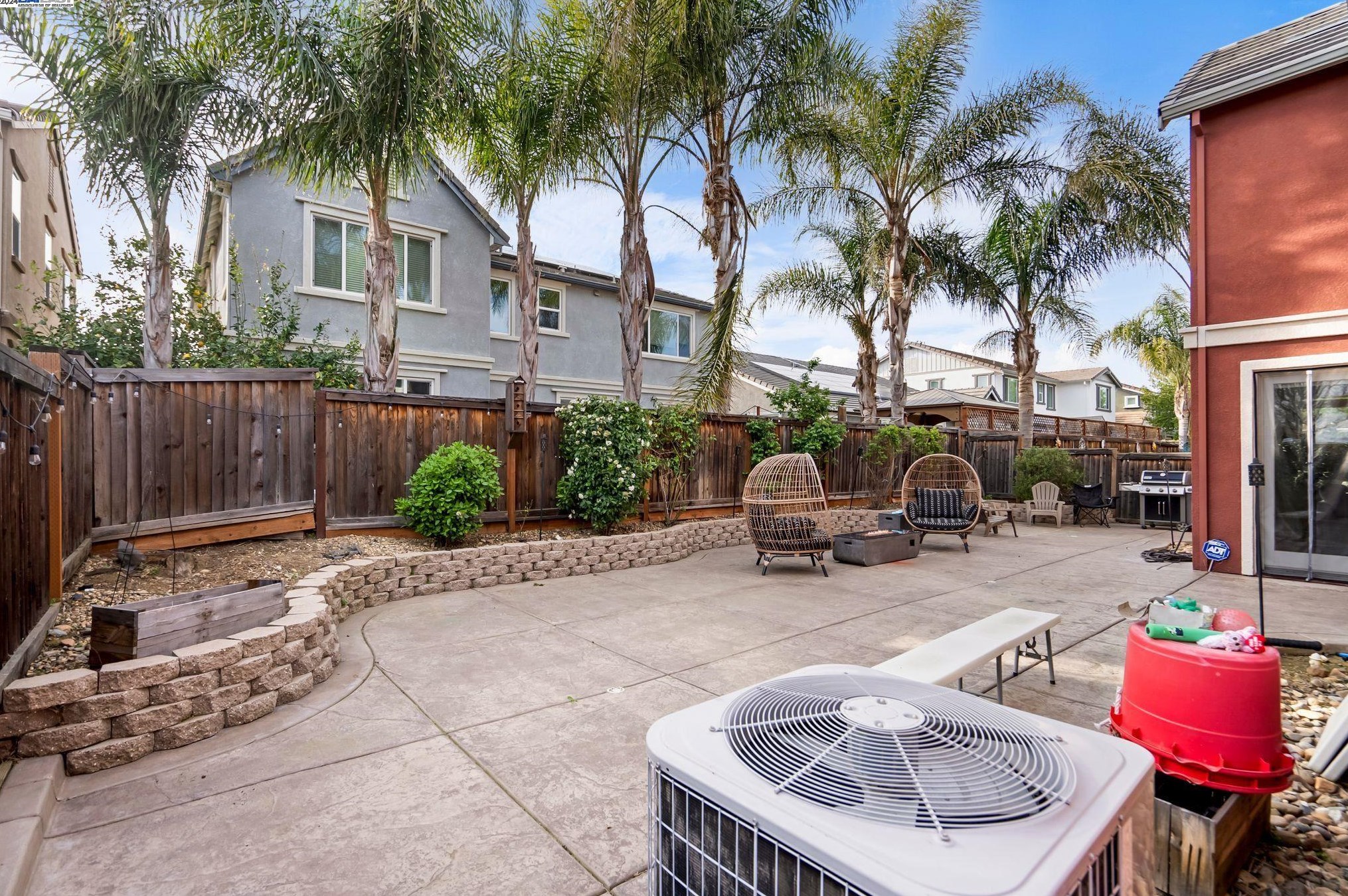 1653 Bedford Ct, Los Angeles CA  94513-5527 exterior