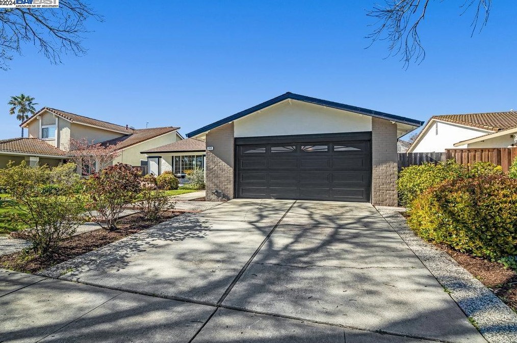 160 Tuolumne Dr, Fremont, CA 94539-7753