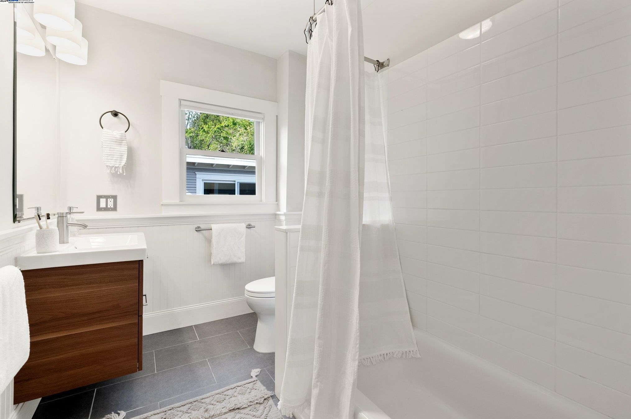 1125 Hearst Ave, Berkeley CA  94702-1621 exterior