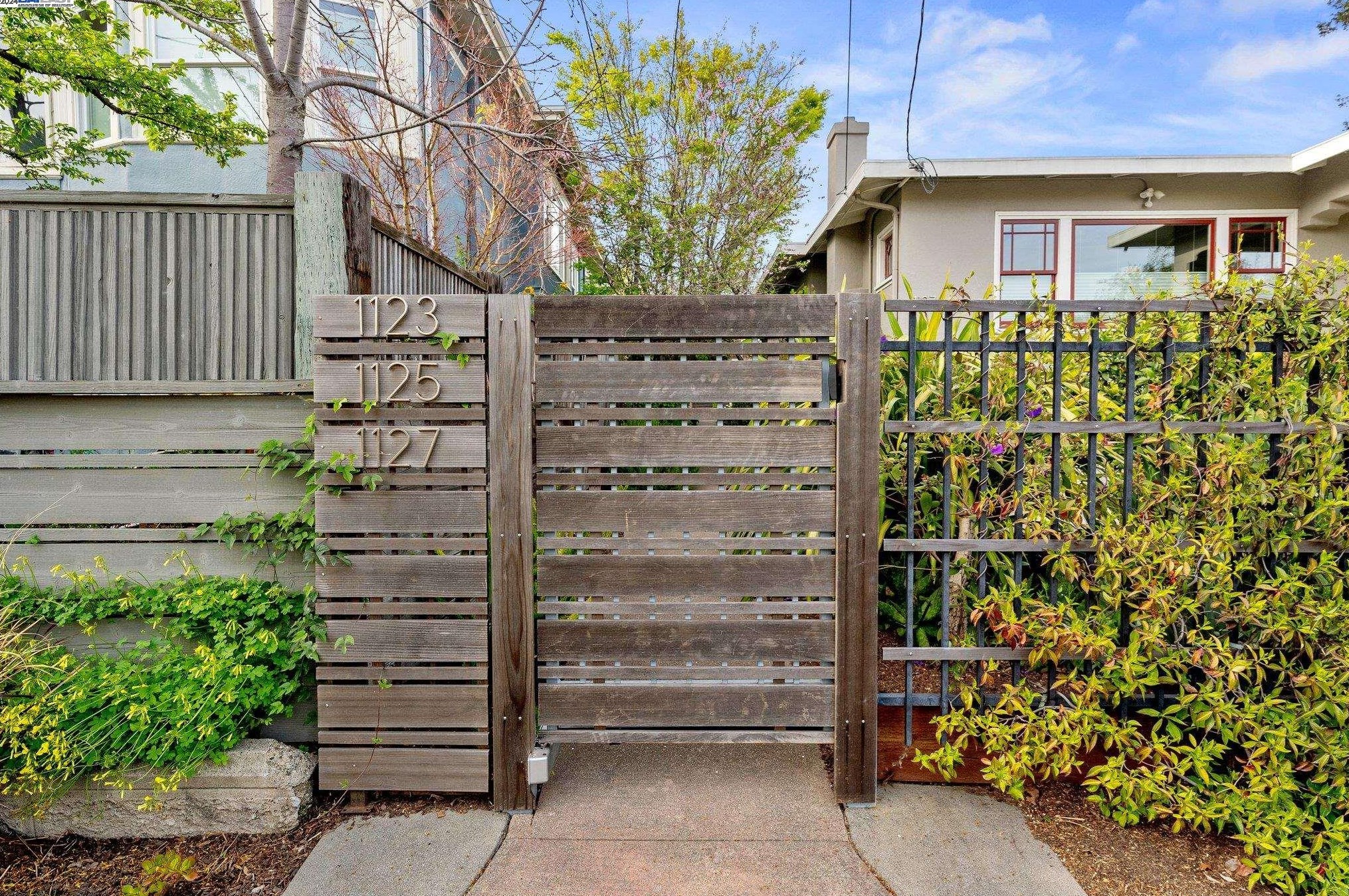 1125 Hearst Ave, Berkeley CA  94702-1621 exterior