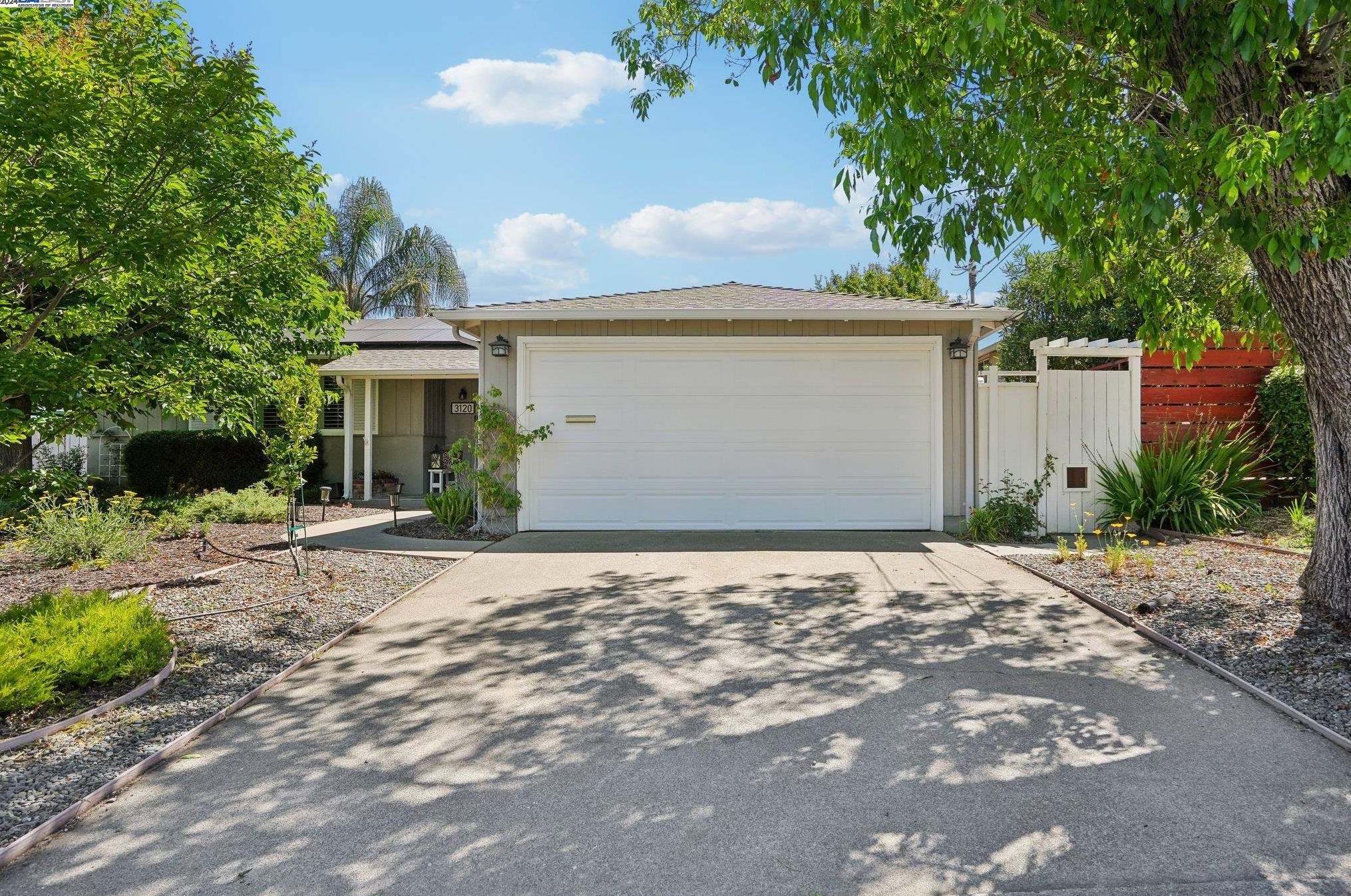 3120 Baker Dr, Concord, CA 94519