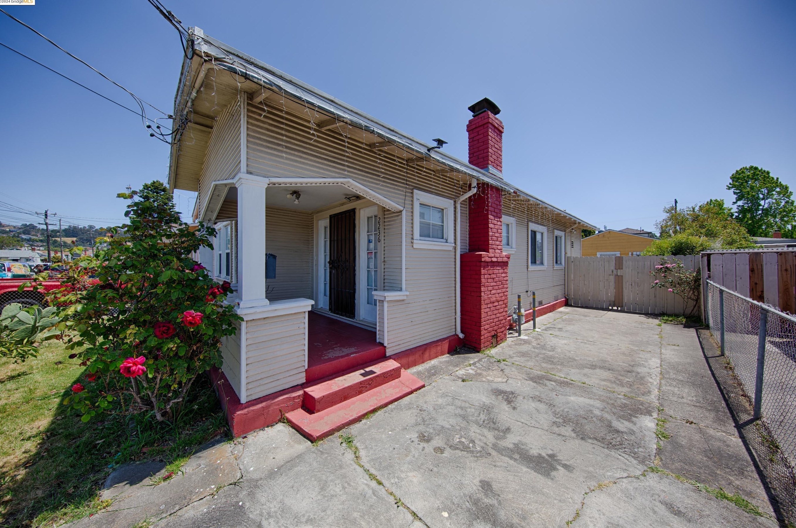 2236 108th Ave, Oakland, CA 94603-4013