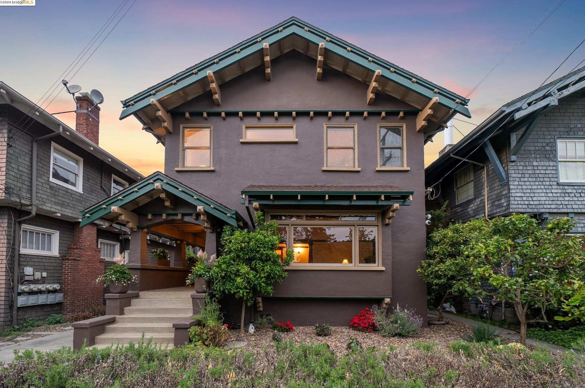 2709 Woolsey St, Berkeley, CA 94705