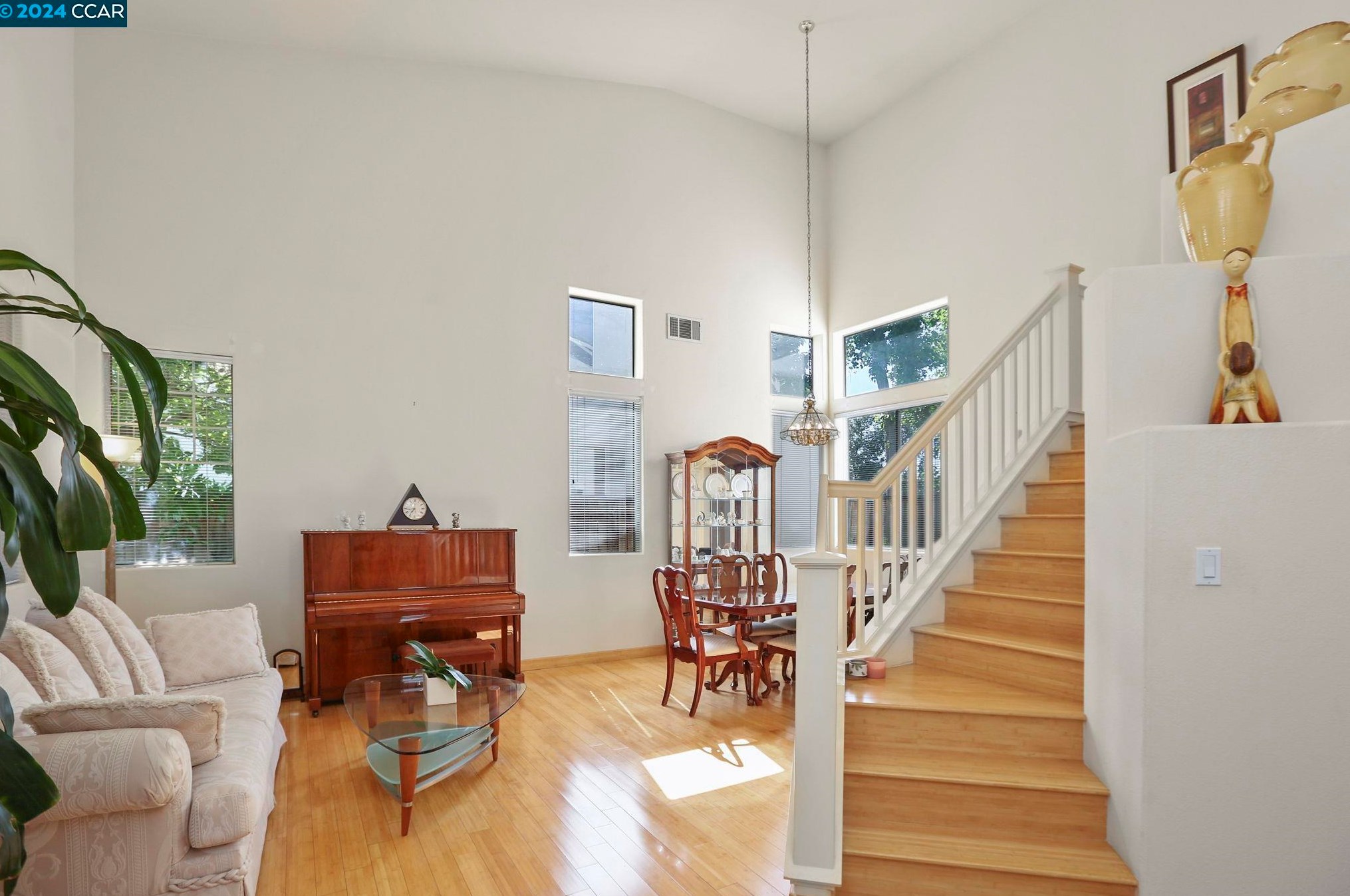 1448 Dumaine St, Concord, CA 94518