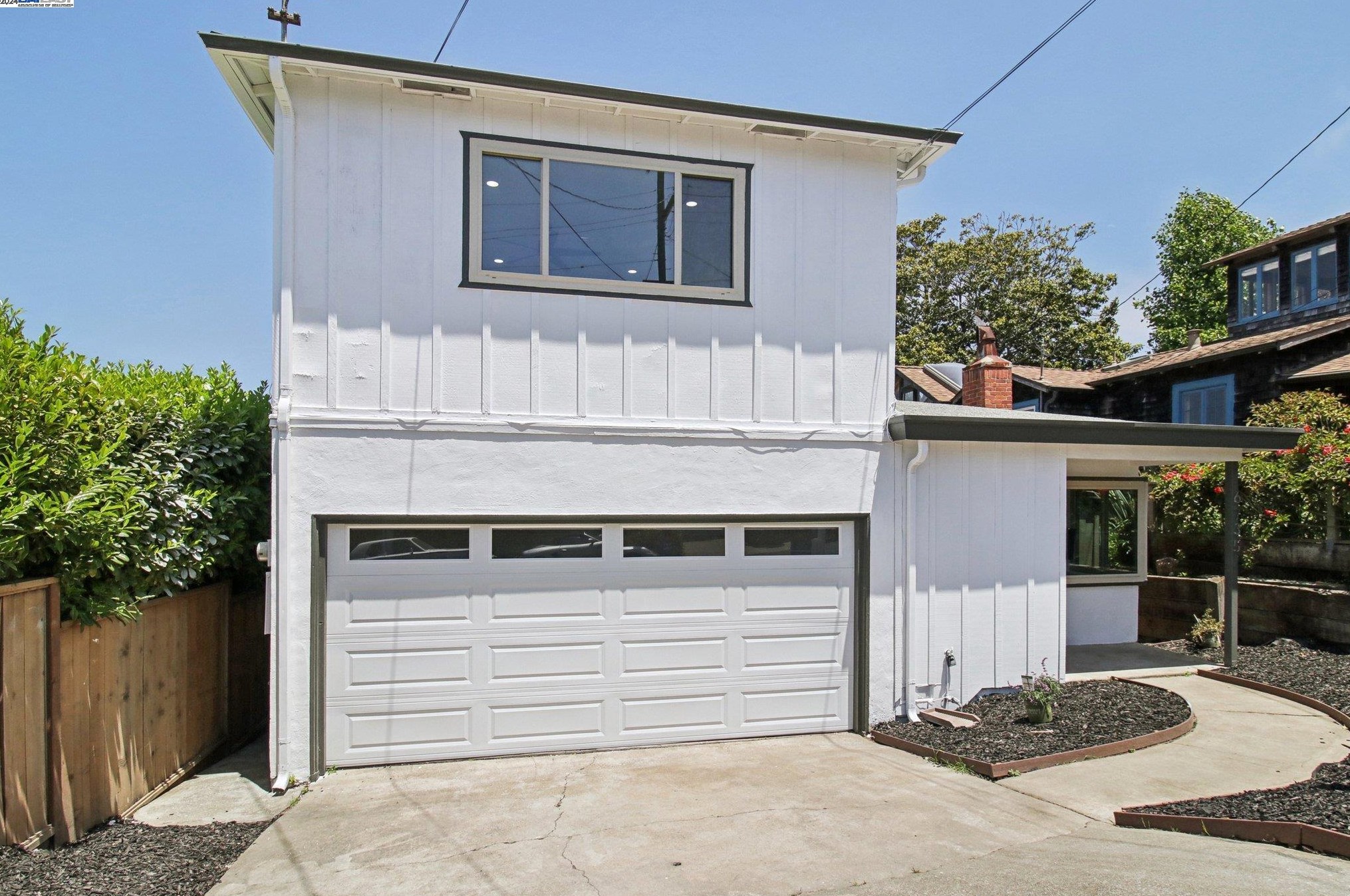 6735 Richmond Ave, Richmond, CA 94805-2079