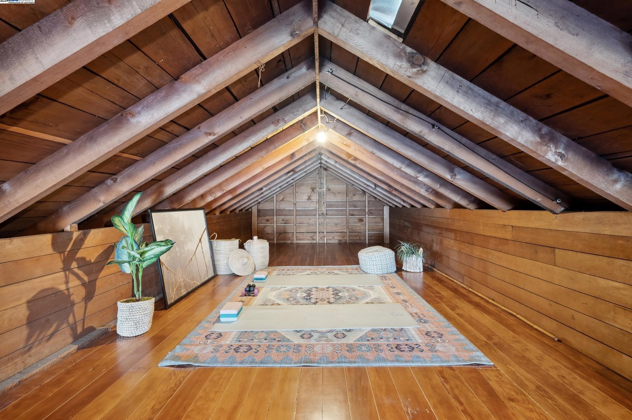 1837 Santa Clara Ave, Alameda CA  94501-2666 exterior