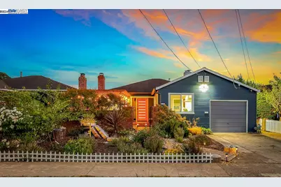 114 Garden Ln, Daly City, CA 94015 - Photo 1