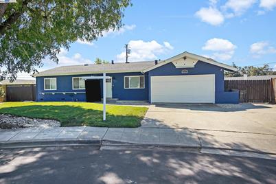 7626 Cardigan St, Dublin, CA 94568 - Photo 1