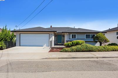 21694 Shadyspring Rd, Castro Valley, CA 94546 - Photo 1