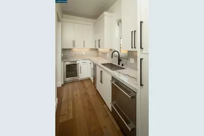 1070 Borrette Court, Napa, CA 94558 - Photo 12