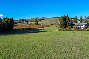 1070 Borrette Ct, Napa, CA 94558 - Photo 28