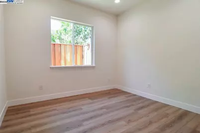 5232 Henderson Ct, Antioch, CA 94531 - Photo 12