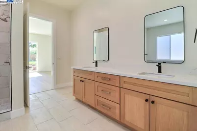 5232 Henderson Ct, Antioch, CA 94531 - Photo 40