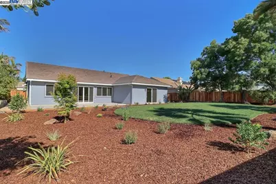 5232 Henderson Ct, Antioch, CA 94531 - Photo 58