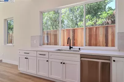 5232 Henderson Ct, Antioch, CA 94531 - Photo 28