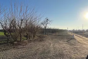 1290 Orange Ave, Patterson, CA 95363 - Photo 24