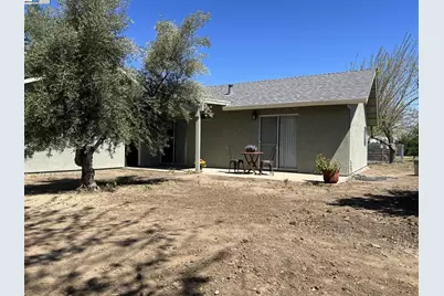1290 Orange Ave, Patterson, CA 95363 - Photo 12