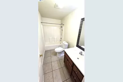 3135 Academy Way, Sacramento, CA 95815 - Photo 22