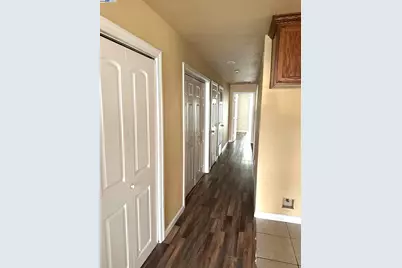 3135 Academy Way, Sacramento, CA 95815 - Photo 20