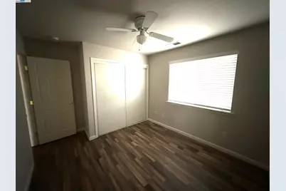 3135 Academy Way, Sacramento, CA 95815 - Photo 14