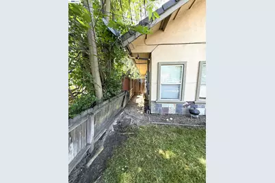 3135 Academy Way, Sacramento, CA 95815 - Photo 2