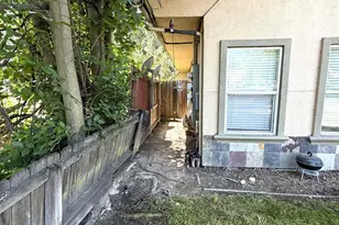 3135 Academy Way, Sacramento, CA 95815 - Photo 2