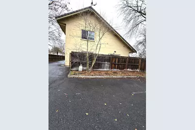 3135 Academy Way, Sacramento, CA 95815 - Photo 8