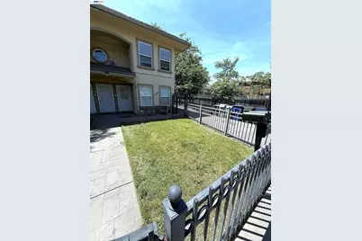 3135 Academy Way, Sacramento, CA 95815 - Photo 28
