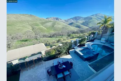 1021 Pebble Beach Dr, Clayton, CA 94517 - Photo 34