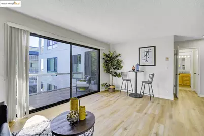 3 Admiral Dr #F370, Emeryville, CA 94608 - Photo 12