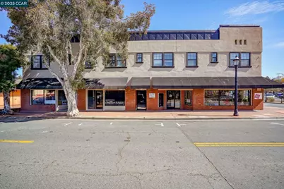 411 Ferry St, Martinez, CA 94553 - Photo 2