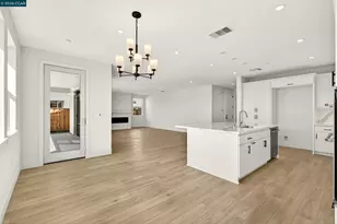 2298 Vandeleur Dr, Napa, CA 94558 - Photo 10