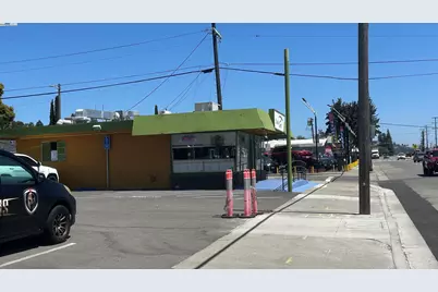 19740 Mission Blvd, Hayward, CA 94541 - Photo 10