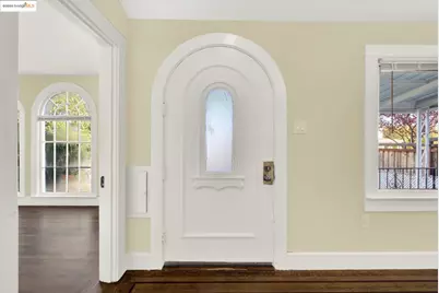 729 Ohio St, Vallejo, CA 94590 - Photo 2