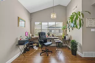 30236 Vanderbilt St, Hayward, CA 94544 - Photo 16