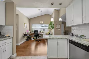 30236 Vanderbilt St, Hayward, CA 94544 - Photo 14