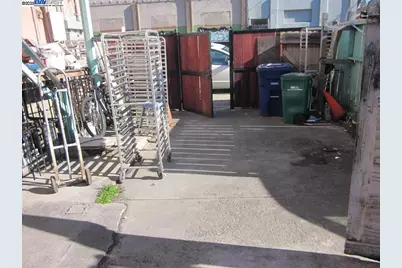 9639 International Blvd, Oakland, CA 94603 - Photo 14