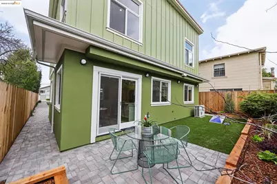 669 Alcatraz Ave, Oakland, CA 94609 - Photo 24