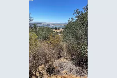 25 Burnham St, Vallejo, CA 94590 - Photo 6