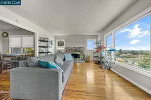 9305 Burr St, Oakland, CA 94605 - Photo 6