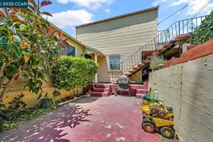 9305 Burr St, Oakland, CA 94605 - Photo 4