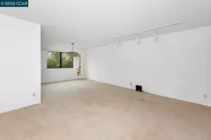 8715 Eastwood Ct, Stockton, CA 95209 - Photo 4