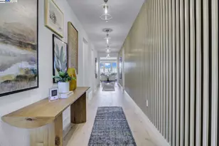367 Calabria Dr, Mountain House, CA 95391 - Photo 2